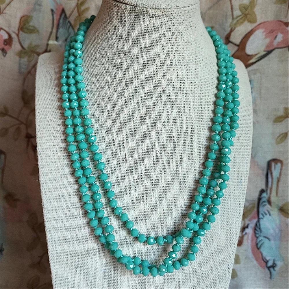 Long Faceted Tiffany Blu-ish Blue Glass Pullover Vintage Necklace EUC - Picture 2 of 5